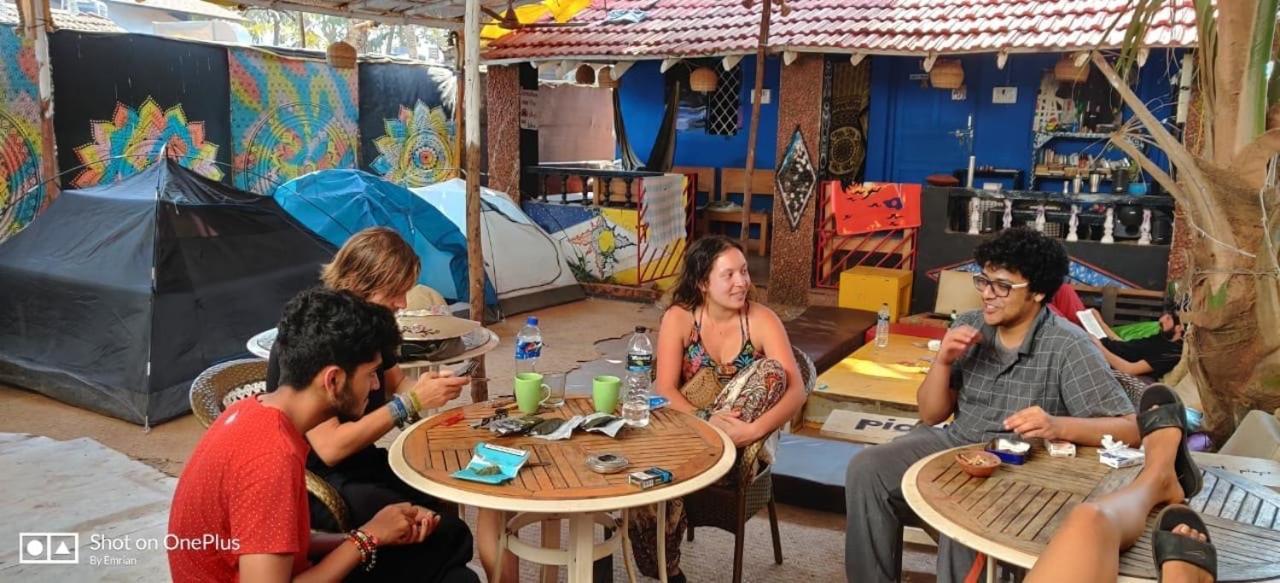 Hippie Hostel Anjuna Bagian luar foto