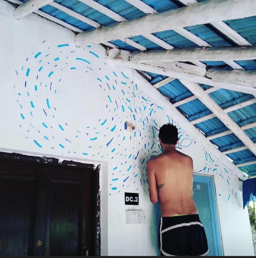 Hippie Hostel Anjuna Bagian luar foto